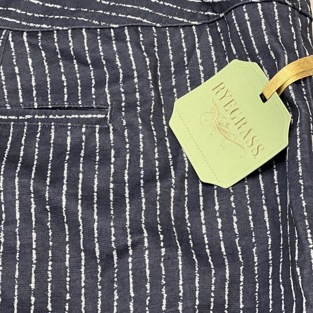 Striped Wide Leg Pants - Picture 2 of 10